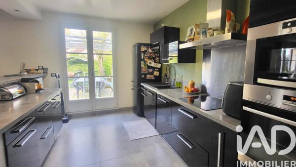 Maison à vendre 6 pièces 175 m² Bussy-Saint-Georges