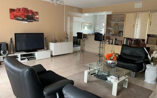 Maison à vendre    4 pièces •  La Côte-Saint-André