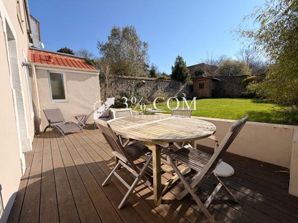 Maison 6 pièce(s) 4 chambre(s) 150 m²