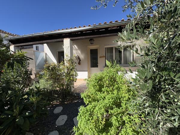 Maison
         4 pièces
        - 113 m² 399 000 € *