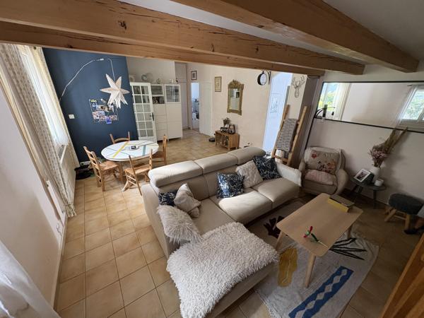 Maison
         4 pièces
        - 113 m² 399 000 € *