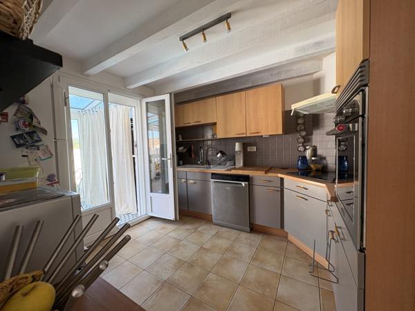 Maison
         4 pièces
        - 113 m² 399 000 € *