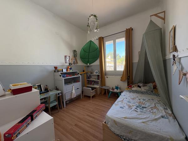 Maison
         4 pièces
        - 113 m² 399 000 € *