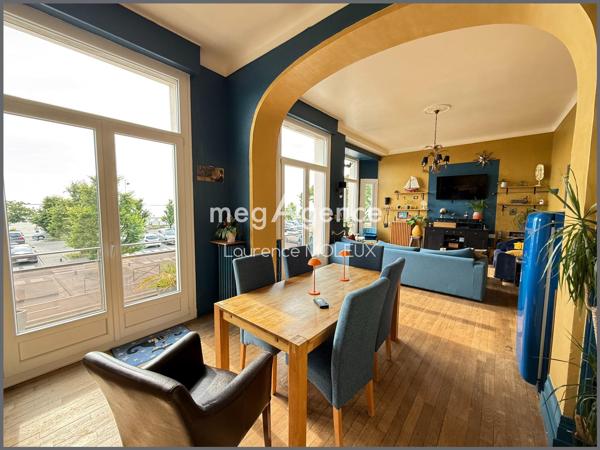 Appartement à BOULOGNE-SUR-MER, 62200 - 7 pièces 163m²