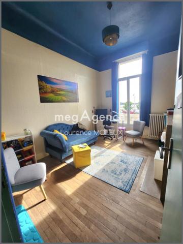 Appartement à BOULOGNE-SUR-MER, 62200 - 7 pièces 163m²