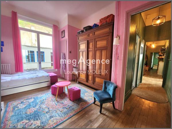 Appartement à BOULOGNE-SUR-MER, 62200 - 7 pièces 163m²