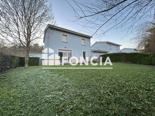 Location Maison 4 pièces 80.16 m² - 15 IMPASSE SAINT ARNAULT Agen 47000