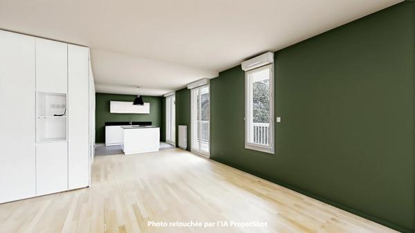 Appartement familial T5 rénové avec grand balcon – Résidence arborée – Lyon 9e Saint-Rambert
