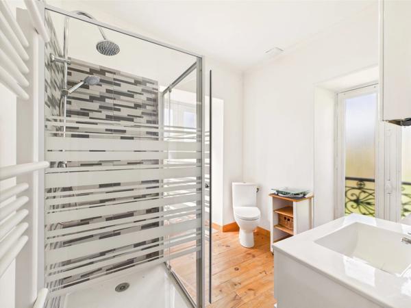 Immeuble de Rapport Multi-Unités à Haut Rendement — Appartements & Garages | Sarlat-la-Canéda, Dordogne