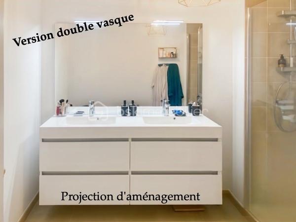 Vous recherchez un bien récent, confortable aux prestations de qualité ?
Vous êtes au bon endroit !

J'ai le plaisir de vous présenter cet appartement au coeur de la commune de La Chapelle des Fougeretz à quelques pas du centre bourg
Situé au 1er étage / 3, vous profiterez d'une belle exposition Sud Ouest 

Points forts :
- À deux pas des commodités
- Résidence récente de 2023 avec ascenseur
- Copropriété sécurisée et surveillée 
- Environnement calme et paysagé 
- Exposition Sud Ouest
- Petite terrasse sans vis à vis
- Faible consommation énergétique (panneaux solaires)
- Eau chaude incluse dans les charges 
- Buanderie aménagée 
- Place de stationnement extérieure et garage fermé
- Garage à vélos

Un intérieur moderne et fonctionnel 
Dès l'entrée vous découvrirez un agencement optimisé séparant harmonieusement l'espace nuit des pièces de vie

L'espace nuit : 
Deux chambres lumineuses équipées de fenêtres oscillo battantes
Une salle de bain contemporaine avec une spacieuse douche (170x90cm) et sèche serviette
Un WC suspendu indépendant
Une buanderie aménagée avec rangement et espace dédié au lave linge et sèche linge 

L'espace de vie : 
Convivial et très lumineux, vous profiterez d'une cuisine ouverte entèrement équipée
Four, plaques induction, hotte design et lave-vaisselle

Le salon séjour s'ouvre largement sur l'espace extérieur et bénéficie d'une vue dégagée 
Vous pourrez alors profitez d'une petite terrasse idéale pour vos repas de plein air ou vos moments de détente

Ce bien réunit tous les critères pour un confort de vie optimal
N'attendez plus !