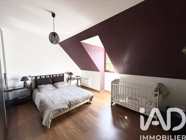 Maison à vendre 7 pièces 156 m² Vaux-le-Pénil
