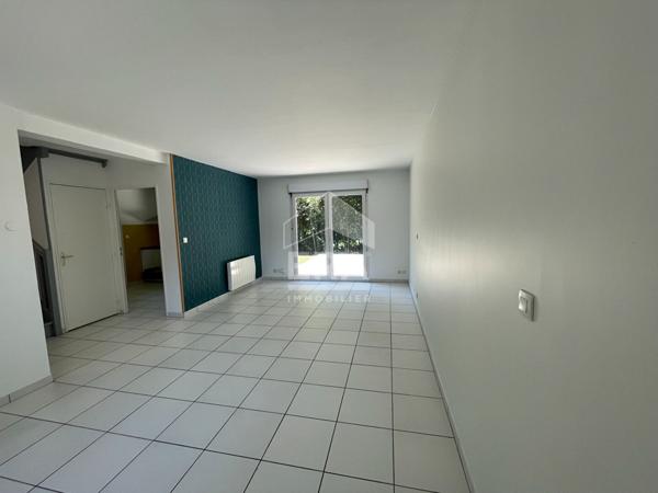 33270 FLOIRAC - Maison 4 pièces de 91 m2 avec garage et jardin