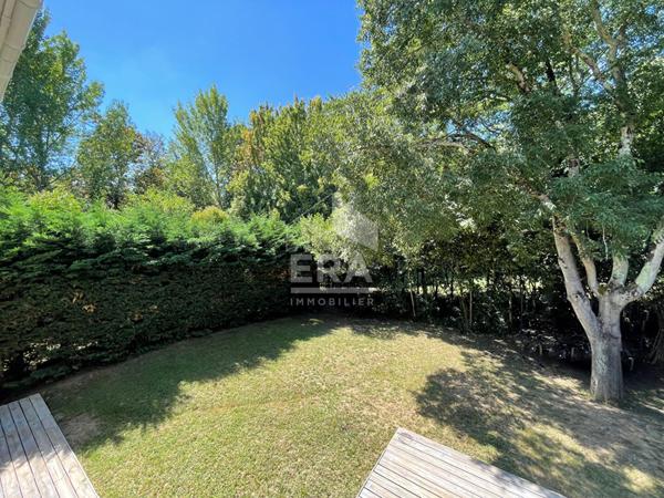 33270 FLOIRAC - Maison 4 pièces de 91 m2 avec garage et jardin