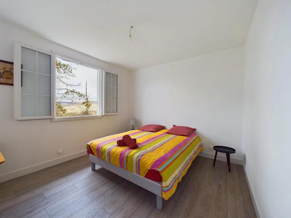 Charmante maison rénovée, avec un grand jardin - à pied des commerces
