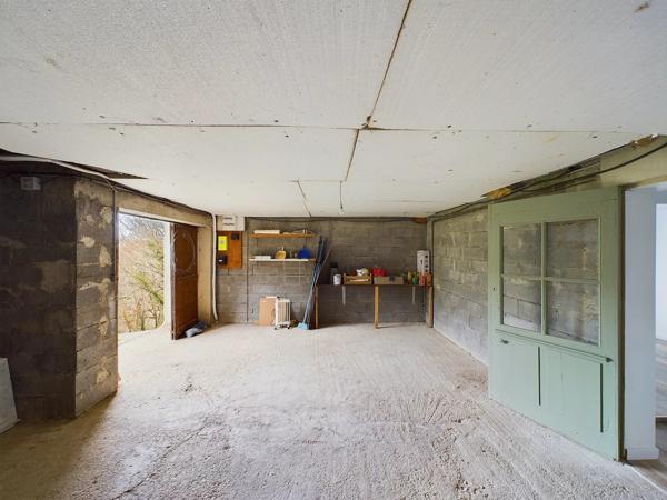 Charmante maison rénovée, avec un grand jardin - à pied des commerces