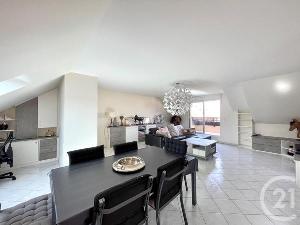 Appartement F4 à vendre  4 pièces - 119 m2 MAUREPAS - 78