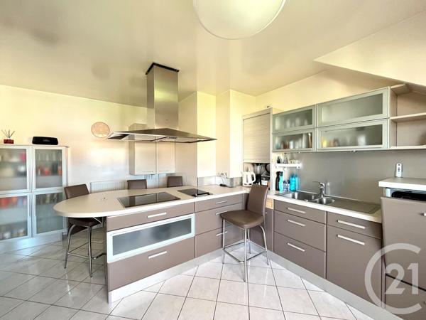 Appartement F4 à vendre  4 pièces - 119 m2 MAUREPAS - 78