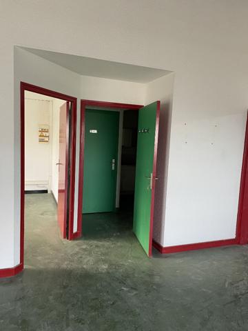 Local commercial Givry 2 pièce(s) 200 m2 et cour 900 m²
