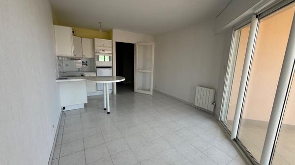 Appartement T1 avec vue latérale sur l'océan à la Chaume - LES SABLES D'OLONNE