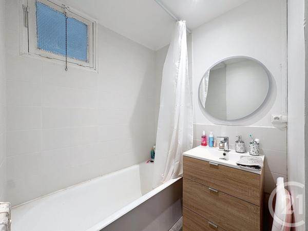 Appartement T3 à vendre  3 pièces - 66,39 m2 COMPIEGNE - 60