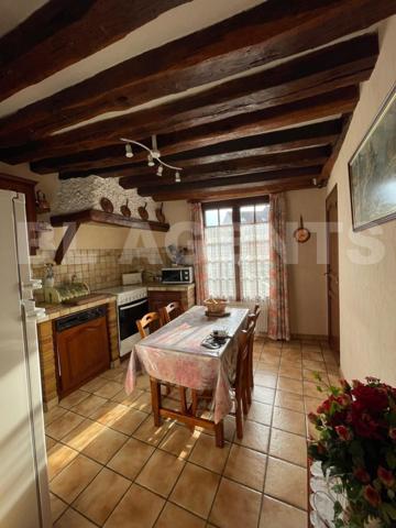 MAISON AU COEUR DU CENTRE VILLE TOUT EST ACCESSIBLE A PIED