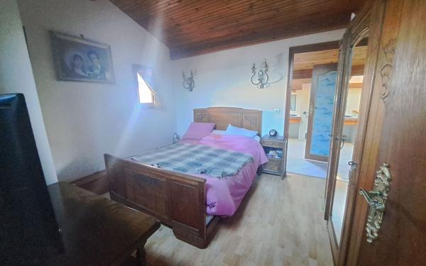 Maison à vendre    6 pièces •  Royan