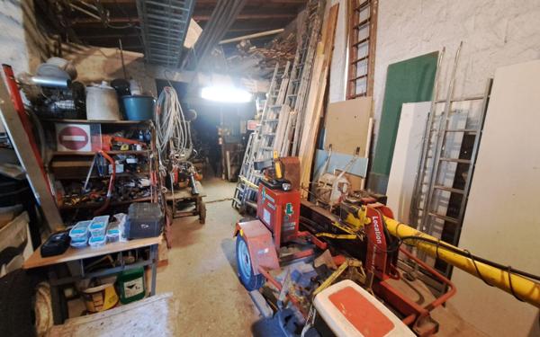 Maison à vendre    6 pièces •  Royan