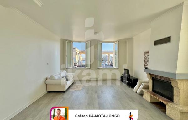 SUPERBE DUPLEX VUE SUR LES QUAIS DE LA GARONNE