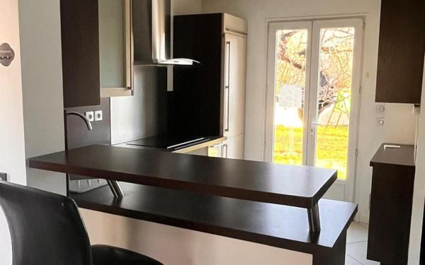 Maison à vendre    4 pièces • 100,81 m2 Joinville-le-Pont