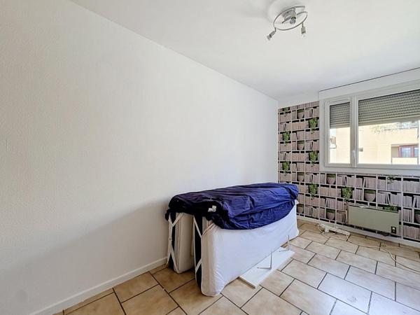 T3 – 74 m² – TERRASSE – PARKING – 69160 – TASSIN