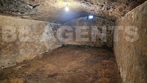 Grande maison de bourg pleine de potentiel à Saint-Mars-d’Outillé