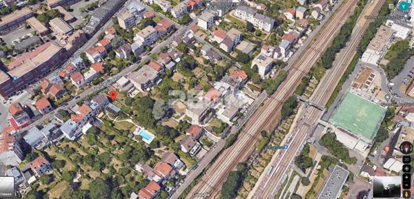 Suresnes (92150) Terrain constructible 698 m² Suresnes