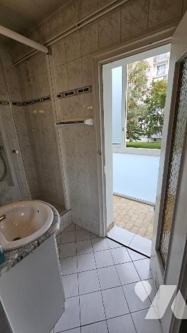 ANNECY, triangle d'or, appartement type 4 de 66 m2 proche lac