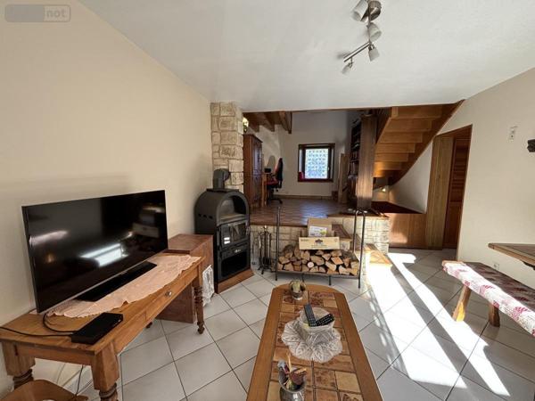 Maison à vendre à Saint-Jeoire-Prieuré en Savoie (73190), ref : 73006-280