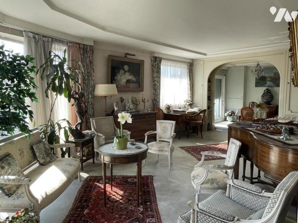 LILLE Bvd Carnot - Appartement Type 5 d'environ 124m² à moderniser 