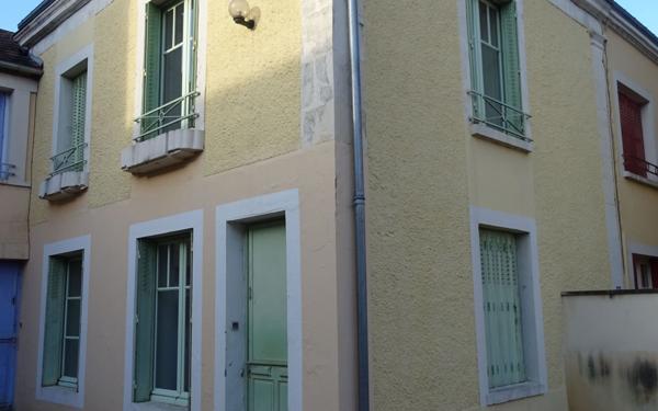 Appartement à louer    2 pièces • 49,50 m2 Nogent-le-Rotrou