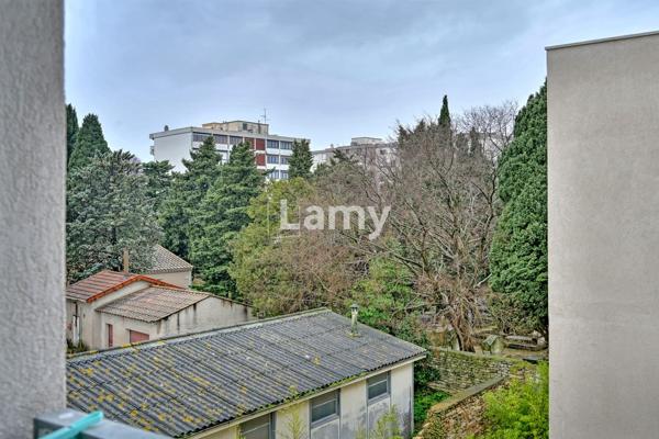 Parking + appartement