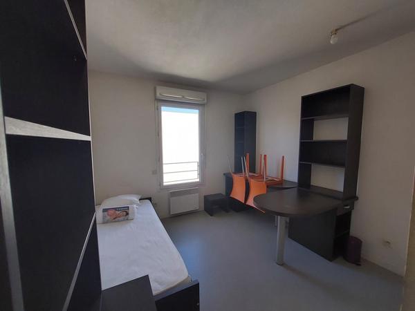 Parking + appartement