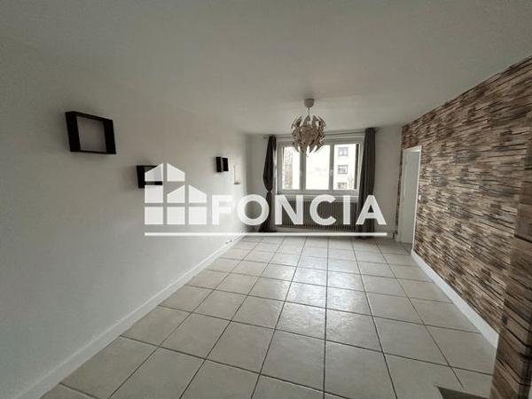 Location Appartement 4 pièces 67.54 m² - Neuilly Sur Marne 93330