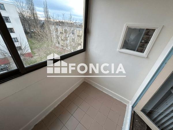 Location Appartement 4 pièces 67.54 m² - Neuilly Sur Marne 93330