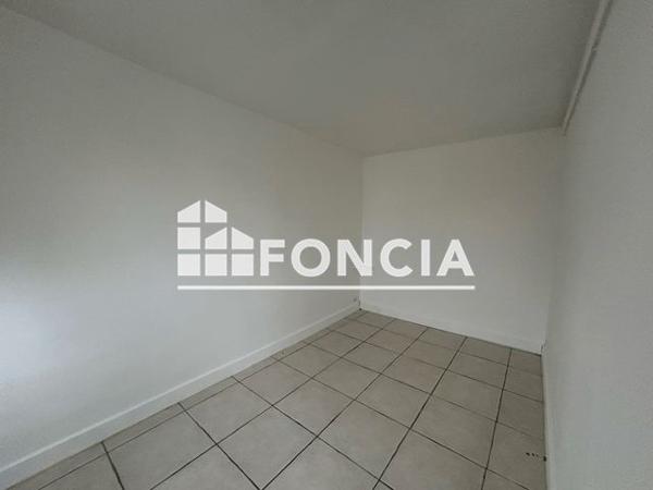 Location Appartement 4 pièces 67.54 m² - Neuilly Sur Marne 93330