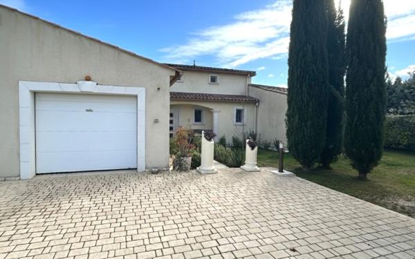 Maison à vendre    4 pièces •  Aups