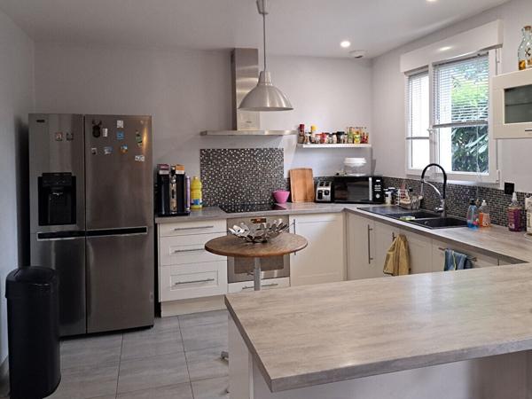 PAVILLON PLAIN PIED PROCHE CENTRE