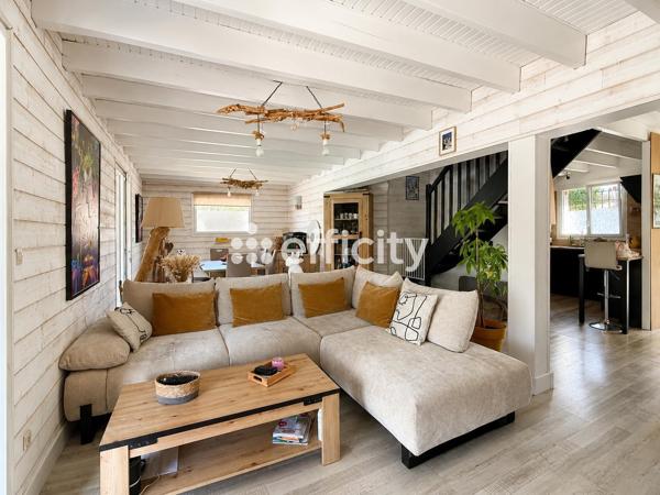 Maison
         4 pièces
        - 122 m² Exclusivité 479 000 € *