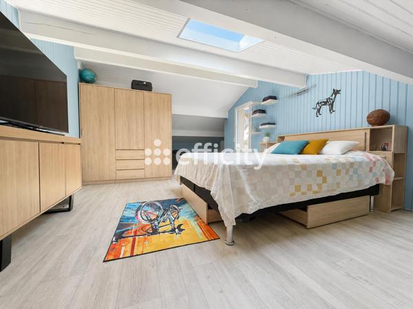 Maison
         4 pièces
        - 122 m² Exclusivité 479 000 € *
