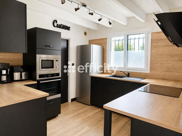 Maison
         4 pièces
        - 122 m² Exclusivité 479 000 € *