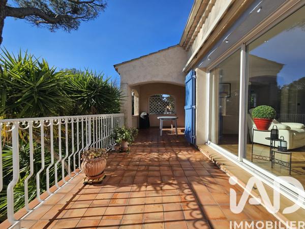 Maison à vendre 8 pièces 197 m² Fréjus