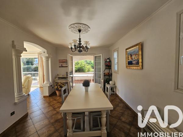 Maison à vendre 8 pièces 197 m² Fréjus