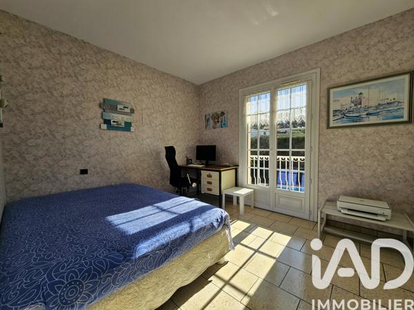 Maison à vendre 8 pièces 197 m² Fréjus