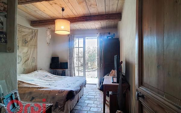 Maison à vendre    3 pièces •  Le Beausset